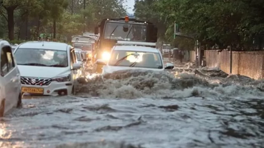 Heavy rainfall strikes Delhi & NCR; Waterlogging, Traffic Snarls add to woes