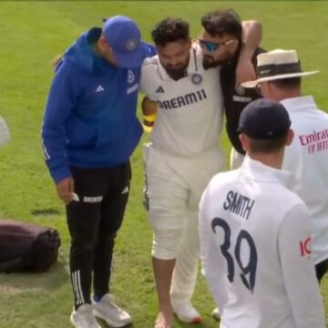 Rishabh Pant Retires Hurt in 4th Test After Foot Injury in Reverse Sweep Attempt
