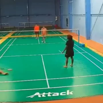 Hyderabad shock: A 25-year-old man collapses and dies while playing badminton