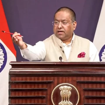 “Beware of Double Standards”: India Responds to NATO Chief’s Warning Over Russian Oil Trade