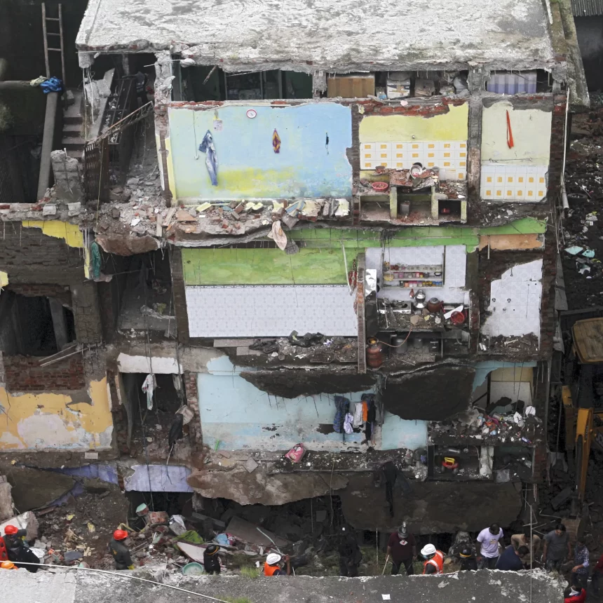 3 Dead,9 Injured After Four-Storey Building Collapses in Virar; Rescue Operation Continues