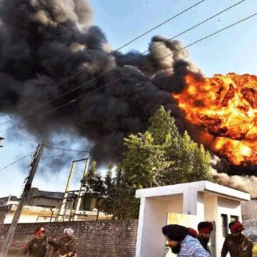 Significant Explosion at Oxygen Cylinder Facility in Mohali, Punjab; Two Fatalities