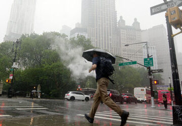 new-york-declares-state-of-emergency-as-flash-floods-submerge-queens,-disrupt-new-jersey