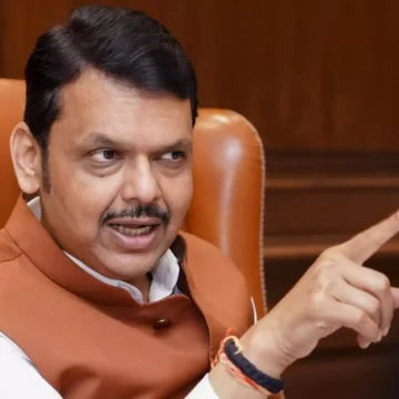 Maharashtra CM Appeals for Calm After Pune’s Communal Clash Triggered by Objectionable Social Media Post