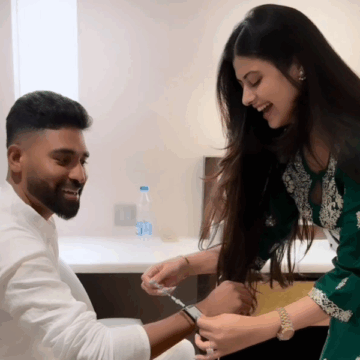 Zanai Bhosle Ties Rakhi to Mohammed Siraj, Silences Dating Rumours with Heartfelt Gesture