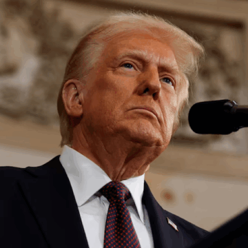 Trump Warns of New Great Depression if Courts Strike Down His Tariff Policy