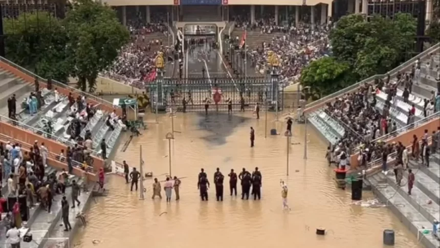Floodwaters Flood Pakistan’s Wagah Border Side as India’s Remains Dry; Social Media Roars