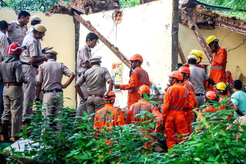 6Dead, Including 3 Women, as Dargah Structure Collapses Near Humayun’s Tomb in Delhi