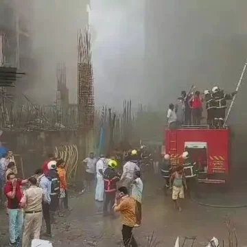 Mumbai Fire Tragedy: 75-Year-Old Woman Dead, 18 Injured in Dahisar High-Rise Blaze
