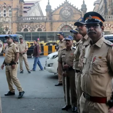Mumbai on High Alert After WhatsApp Bomb Threat Ahead of Anant Chaturdashi