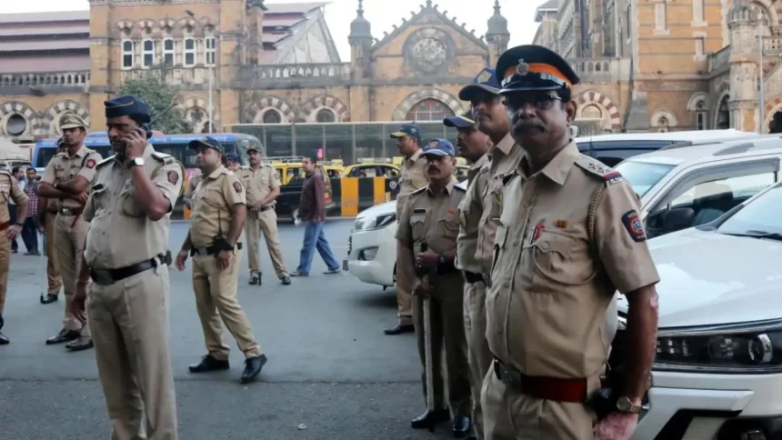 Mumbai on High Alert After WhatsApp Bomb Threat Ahead of Anant Chaturdashi