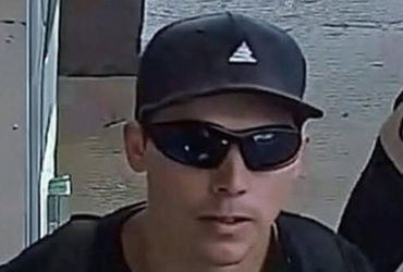 investigators-uncover-texts,-note-from-charlie-kirk’s-accused-shooter investigators-uncover-texts,-note-from-charlie-kirk’s-accused-shooter