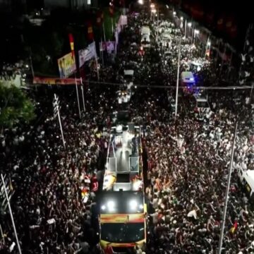 Tragedy at Vijay’s TVK Rally in Karur: 10 Dead, Over 30 Injured in Stampede-Like Chaos